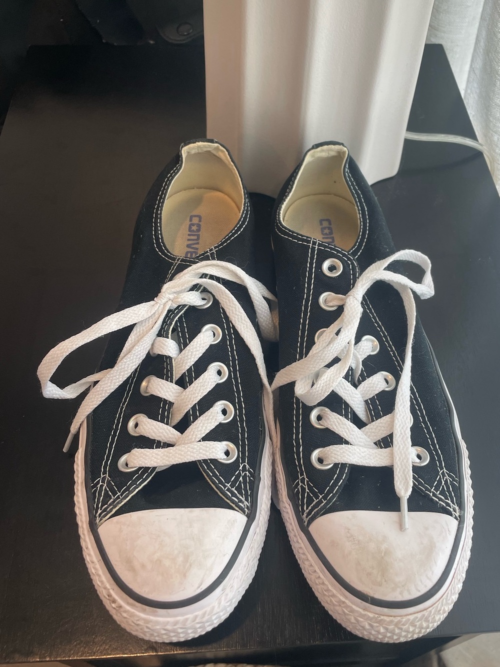 Converse Black/White Low Top- Women’s 9 Men’s 7